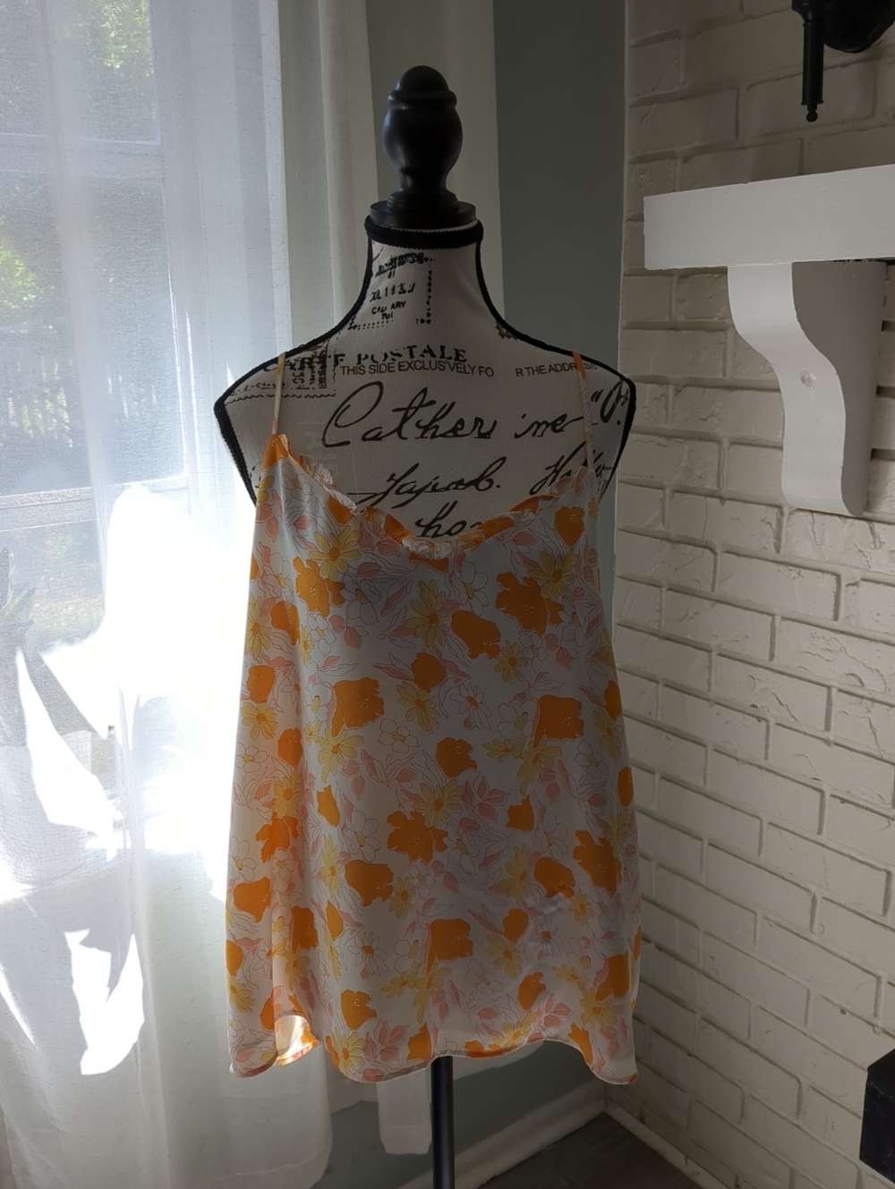 **3/$10** LOFT Outlet Top Size Large